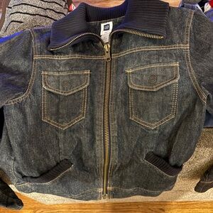 Dark Denim Gap Jacket with Ribbed Collar